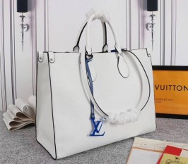 Louis Vuitton Epi Leather Onthego GM Tote In White
