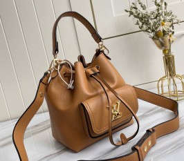 Louis Vuitton Lockme Bucket Arizona Bag In Beige
