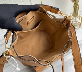 Louis Vuitton Lockme Bucket Arizona Bag In Beige
