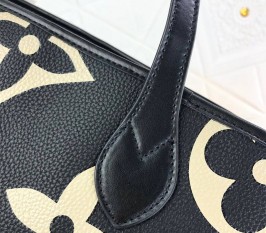 Louis Vuitton Neverfull MM Tote In Black