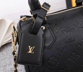 Louis Vuitton Speedy BB Handbag In Black