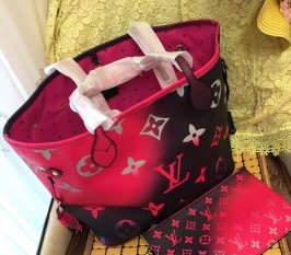 Louis Vuitton Spring 2022 Neverfull MM Tote In Midnight Fuchsia