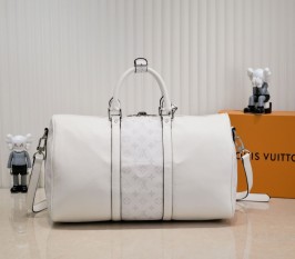 Louis Vuitton Taiga Leather Keepall Bandouliere 50 Travel Bag In White