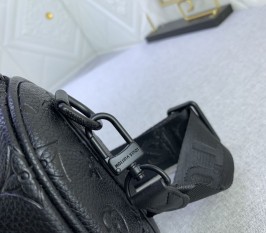 Louis Vuitton Taurillon Monogram Leather Keepall Bandouliere 25 In Black