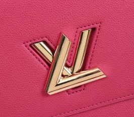 Louis Vuitton Twist One Handle MM Handbag In Rose