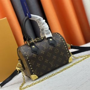 Louis Vuitton Monogram Canvas Cruise 2025 Speedy 20 Trunk Bag In Black - Image 2