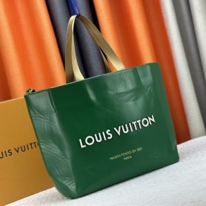 Louis Vuitton Other Leathers Shopper Cabas MM Tote In Green - Image 2