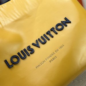 Louis Vuitton Other Leathers Shopper MM Tote In Safran - Image 8