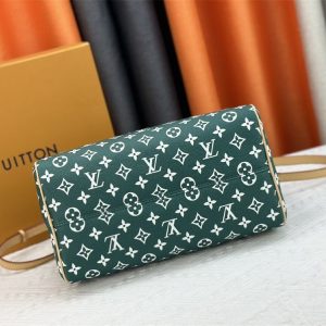 Louis Vuitton Speedy P9 Bandouliere 30 Bag In Green - Image 5