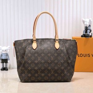 Monogram Canvas Turenne MM - Image 3