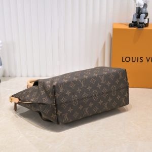 Monogram Canvas Turenne MM - Image 4