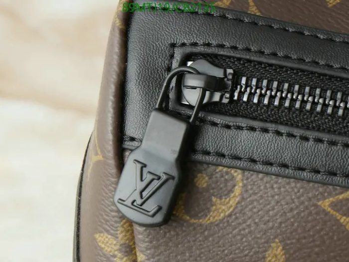 Monogram Canvas Messenger Voyager PM - Image 7