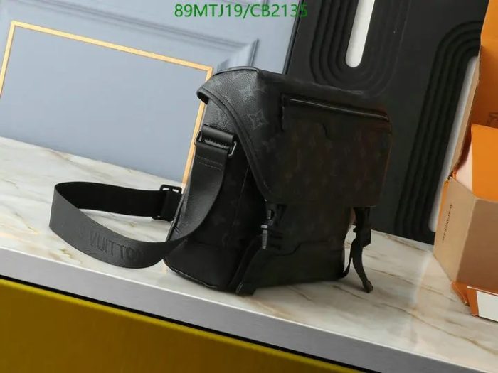 Monogram Eclipse Messenger Voyager PM - Image 2