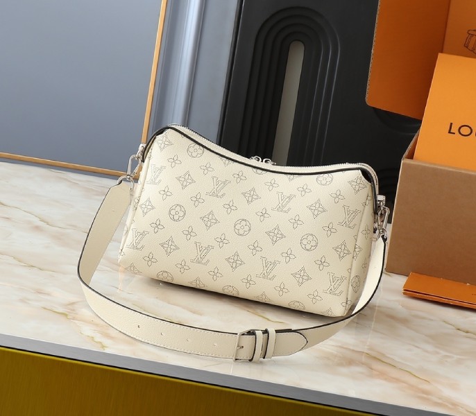 Louis Vuitton Mahina Hand It All PM Bag In Cream Beige M24114 - Image 3