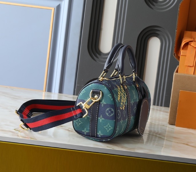 Monogram Heritage Canvas Keepall Bandouliere 25 In Blue Stripes M25786 - Image 3