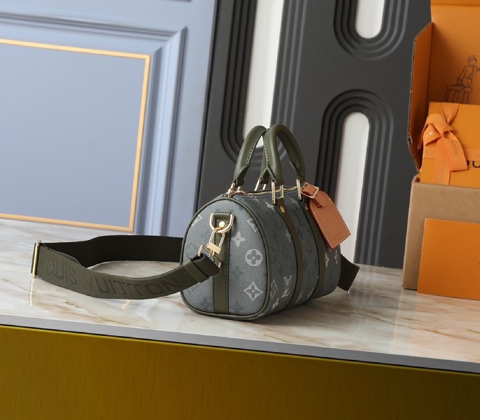 Monogram Surplus Canvas Keepall Bandouliere 25 In Khaki M26930 - Image 3