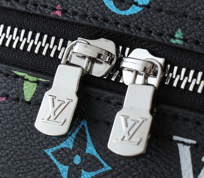 LV X TM Nice Mini In Black - Image 7