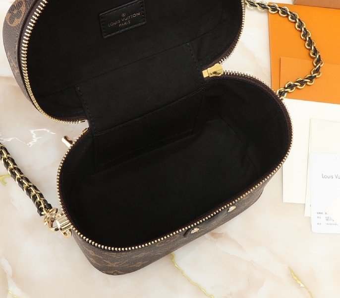 Monogram Canvas Vanity PM M47128 - Image 5