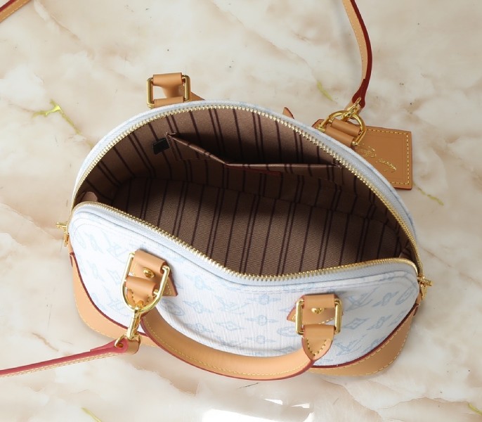 Monogram Origine Alma BB In Bleu Courrier - Image 4