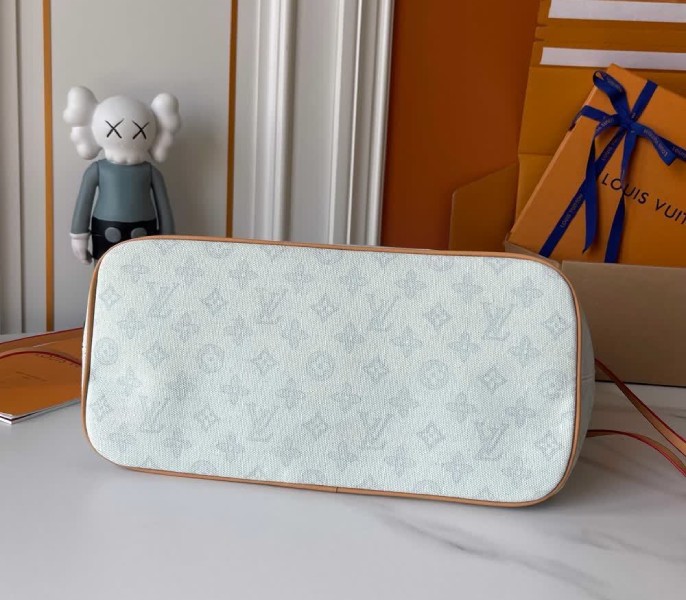 Louis Vuitton Monogram Origine Neverfull MM In Bleu Courrier - Image 5