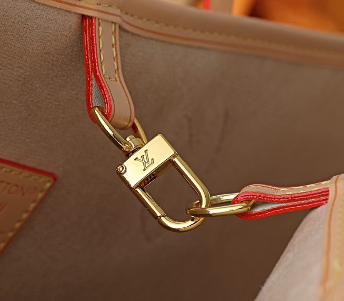 X TM Multicolored Neverwoof In White M27839 - Image 7