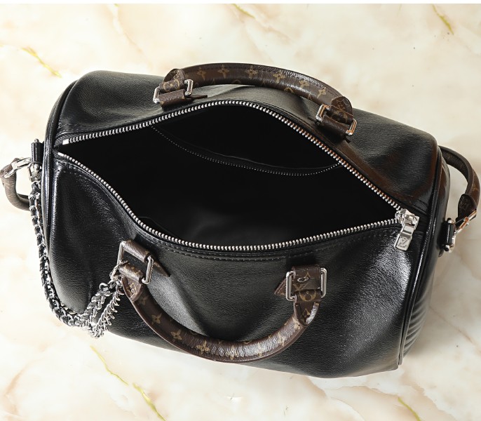Lightweight Edition Speedy Soft 30 In Black - Image 5