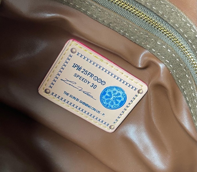 Suede Speedy P9 Bandouliere 30 In Khaki - Image 7