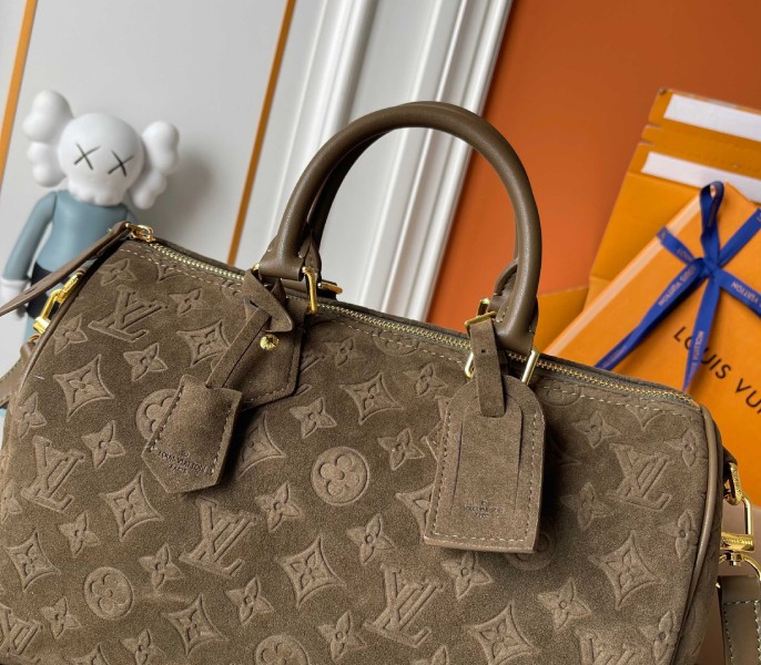 Suede Speedy P9 Bandouliere 30 In Khaki - Image 8