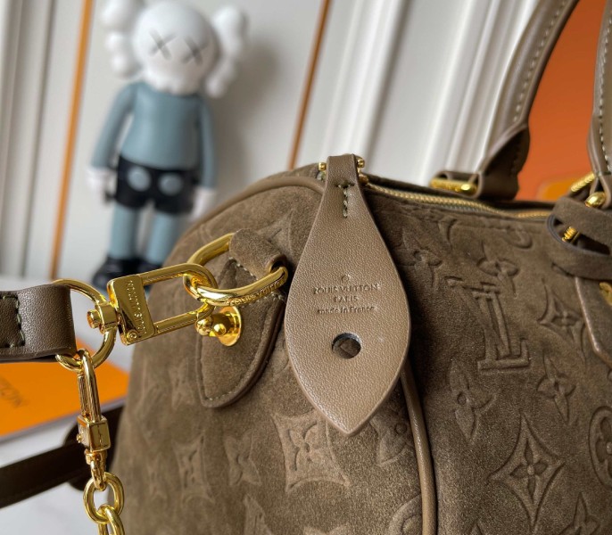 Suede Speedy P9 Bandouliere 30 In Khaki - Image 9