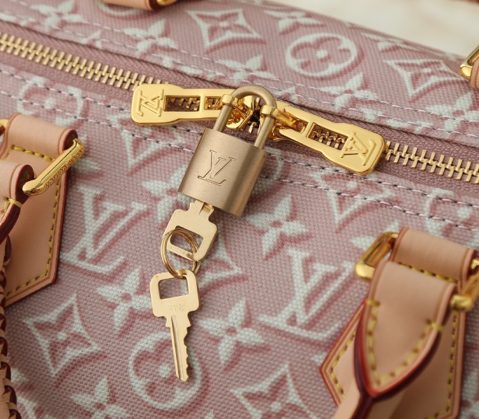 Monogram Embleme Speedy Soft 30 In Washed Beige - Image 5