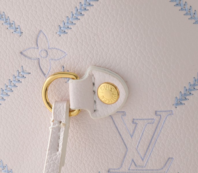 Monogram Couture Neverfull MM In Light Bliss - Image 9