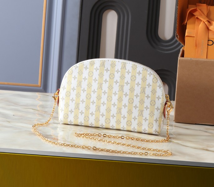 Stamp Edition Cosmetique PM Pochette In Banana Yellow - Image 2