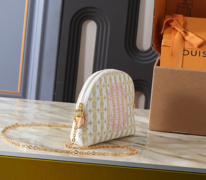 Stamp Edition Cosmetique PM Pochette In Banana Yellow - Image 3